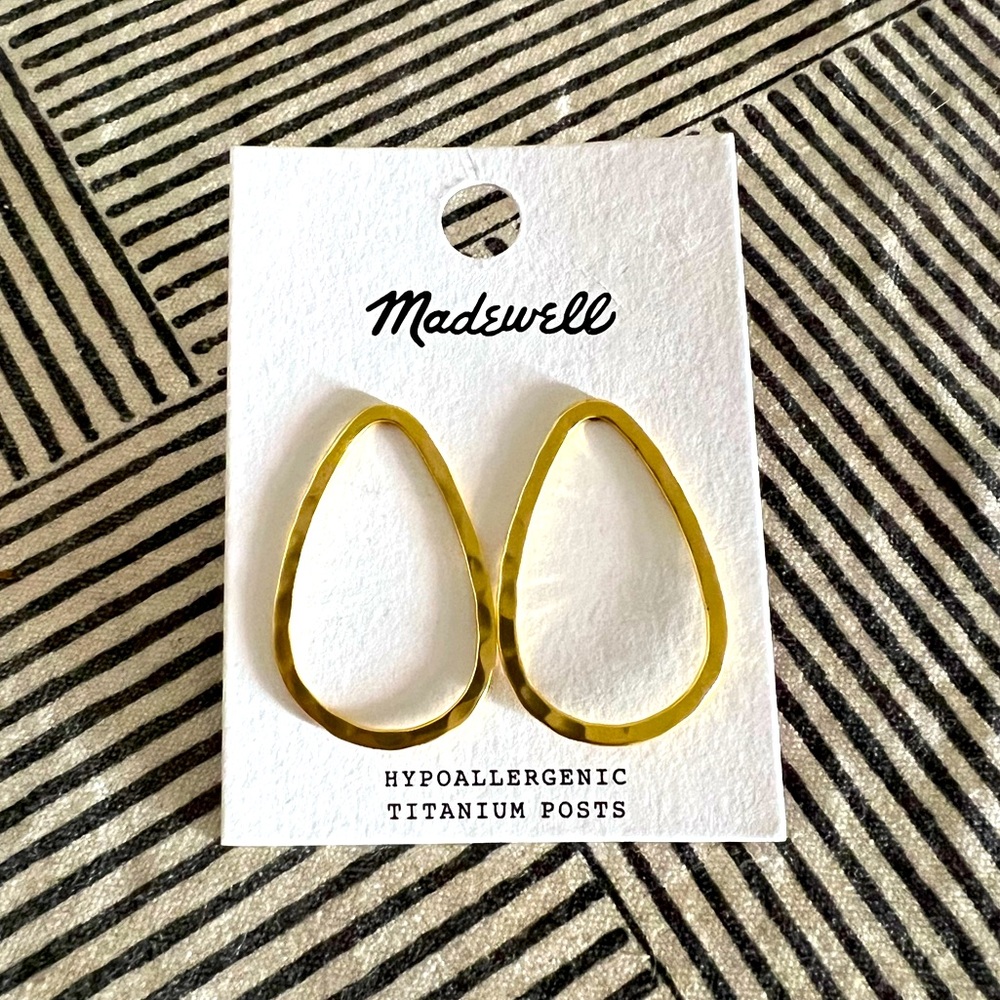 NEW with Tags Gold Hammered Earrings